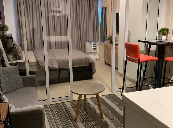 Aparthotel Staycation By Z 5*